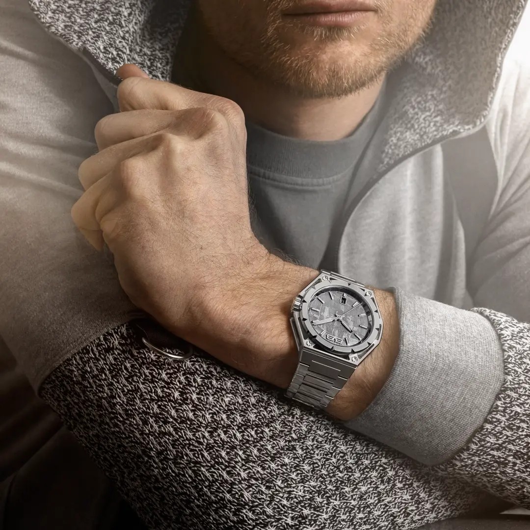 Bomberg  Мужские швейцарские часы, автоматический механизм, сталь, 42мм