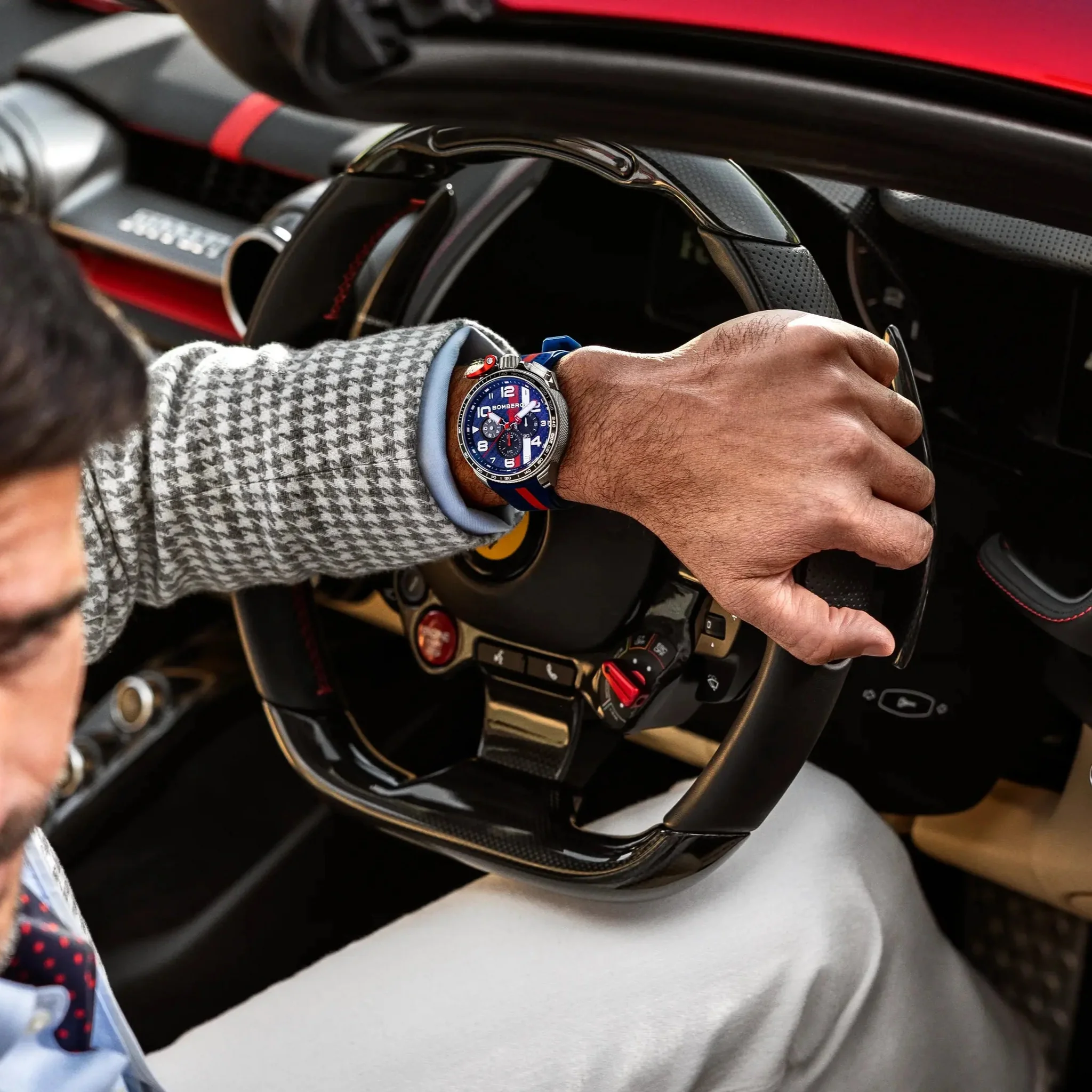 Bomberg  Мужские швейцарские часы, кварцевый механизм, сталь, 45мм