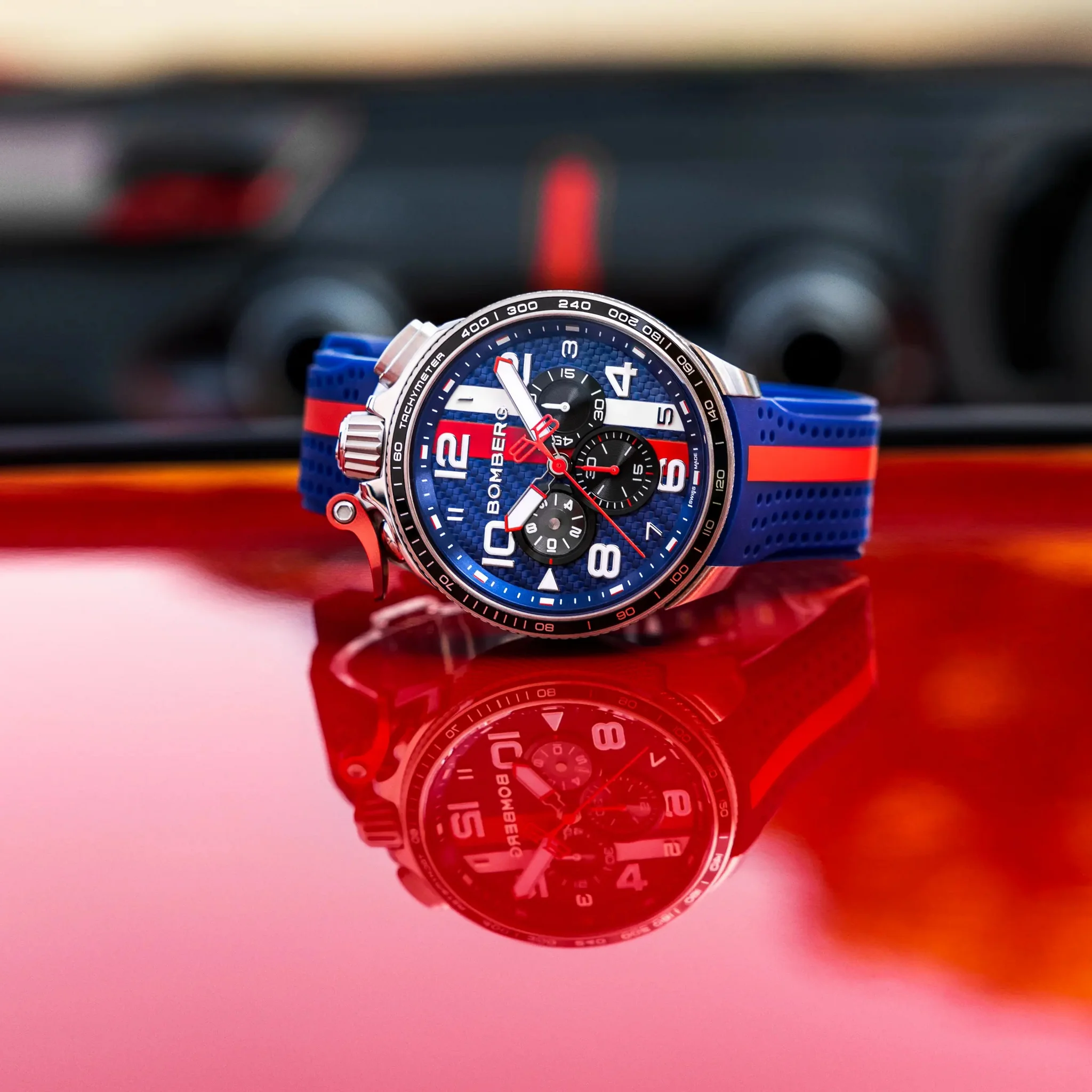 Bomberg  Мужские швейцарские часы, кварцевый механизм, сталь, 45мм