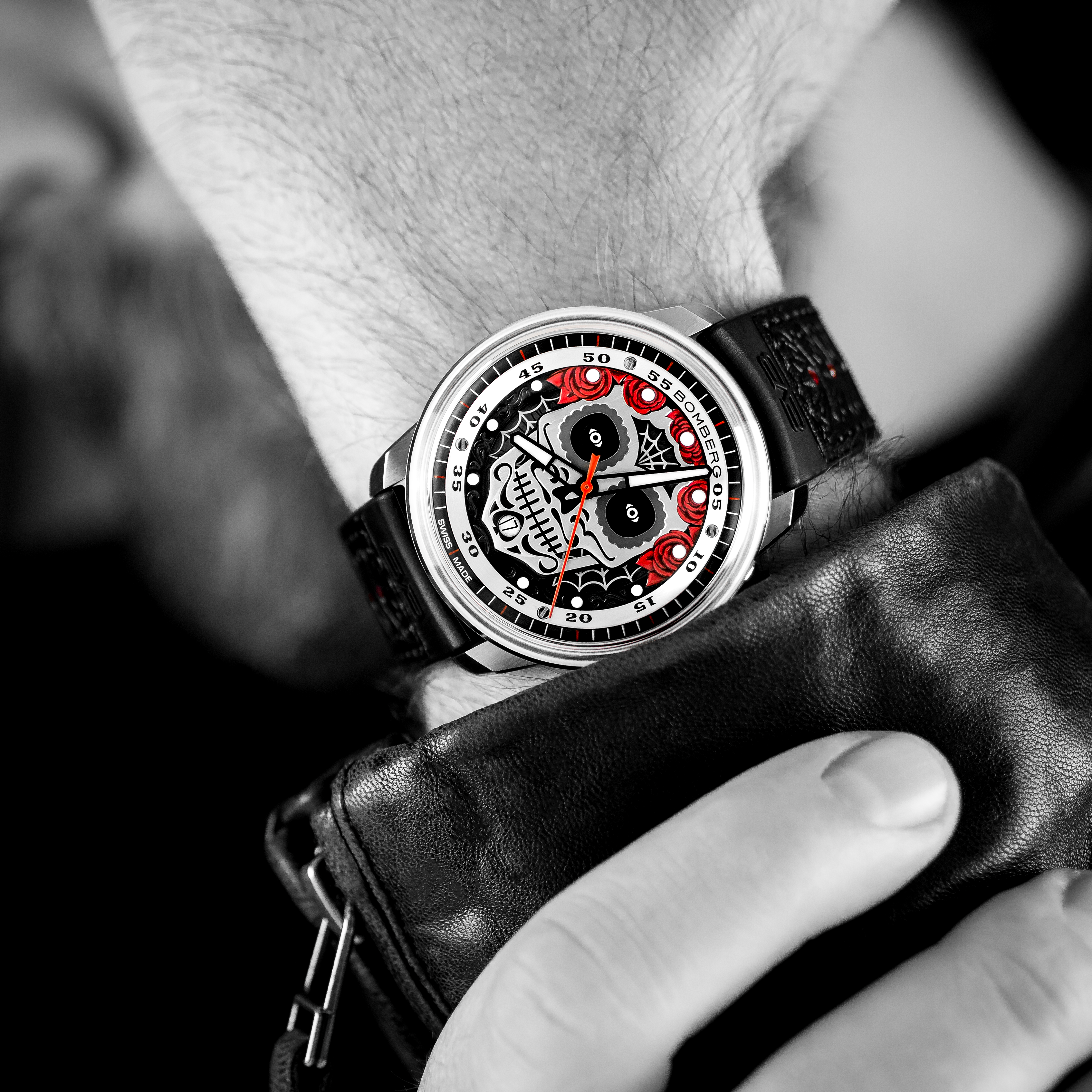 Bomberg  Мужские швейцарские часы, автоматический механизм, сталь, 43мм