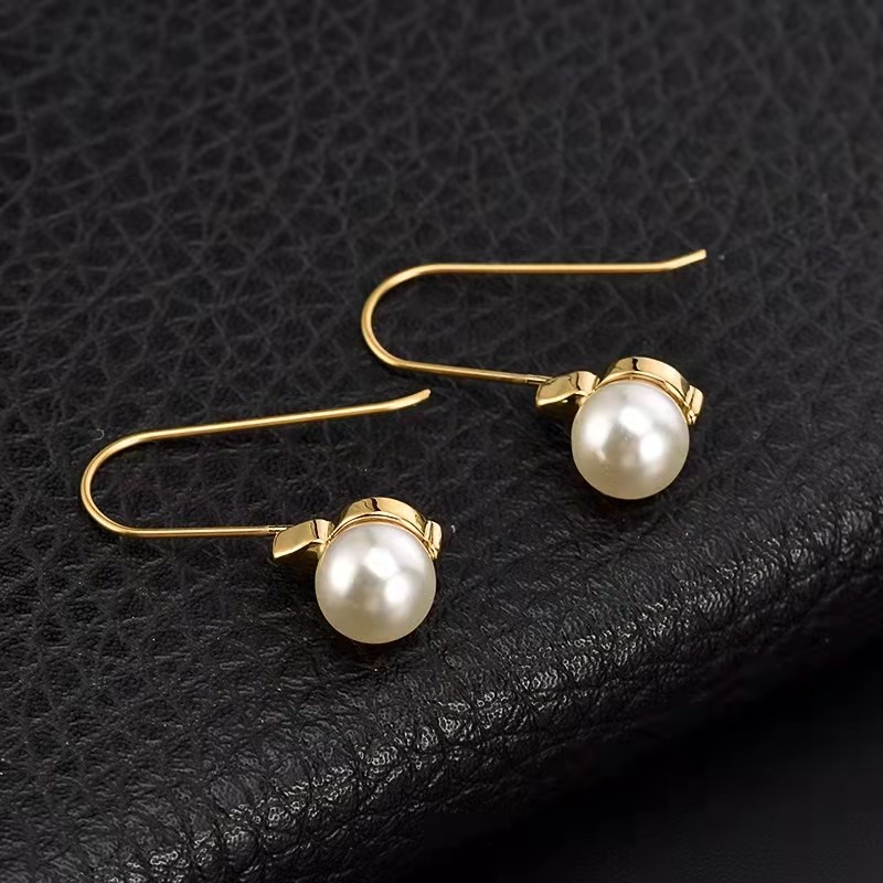 Серьги(LC.E.01297.180) Серьги Lee Cooper из стали с желтым покрытием с жемчугом