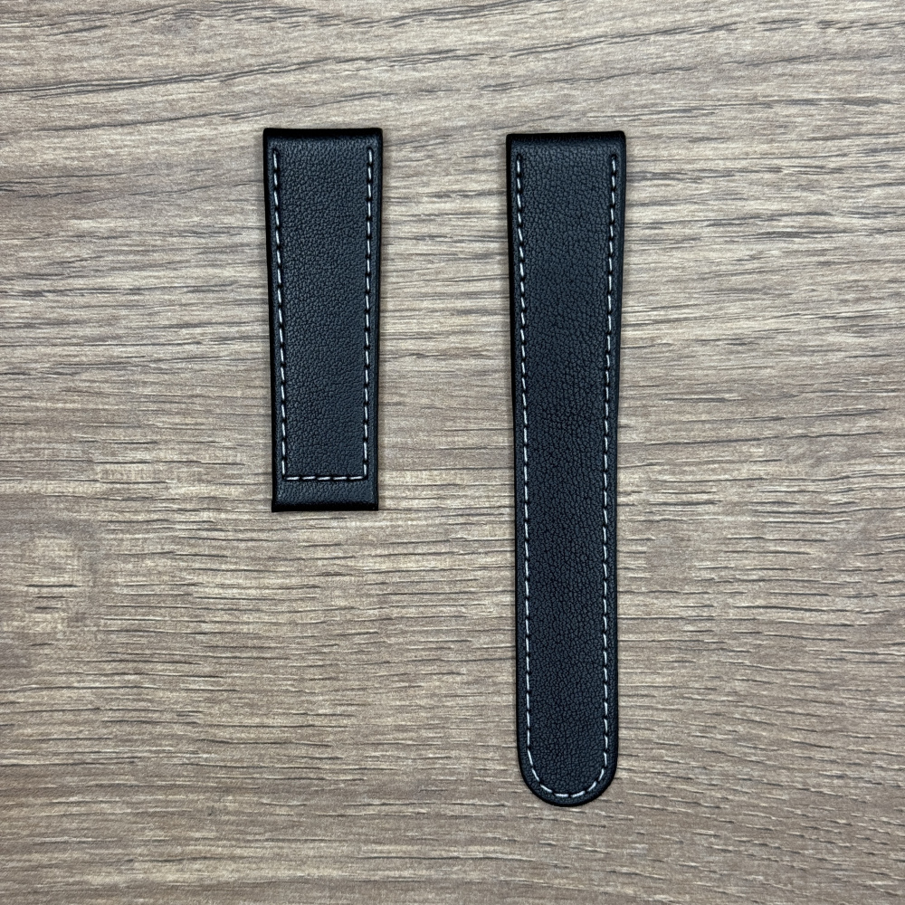 Ремешок для часов Oris из натуральной кожи, черный, без застежки Кожаные ремешки - стильные, надёжные и долговечные, способные составить достойную пару часам со стальным корпусом или часам из титана. Аксессуары из кожи не рекомендуется использовать в воде. У нас присутствуют только высококачественные материалы и оригинальный товар от производителя