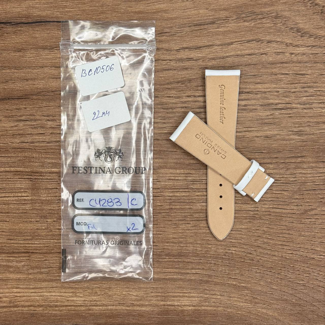 Ремешок для часов Candino, натуральная кожа, белый, 22 мм, для  C4283, С4284 Кожаные ремешки - стильные, надёжные и долговечные, способные составить достойную пару часам со стальным корпусом или часам из титана. Аксессуары из кожи не рекомендуется использовать в воде. У нас присутствуют только высококачественные материалы и оригинальный товар от производителя